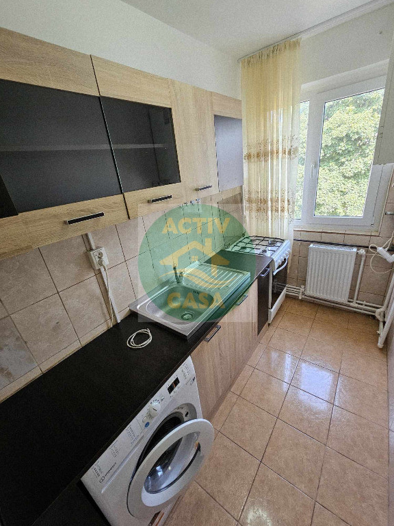 Apartament 2 camere, de inchiriat