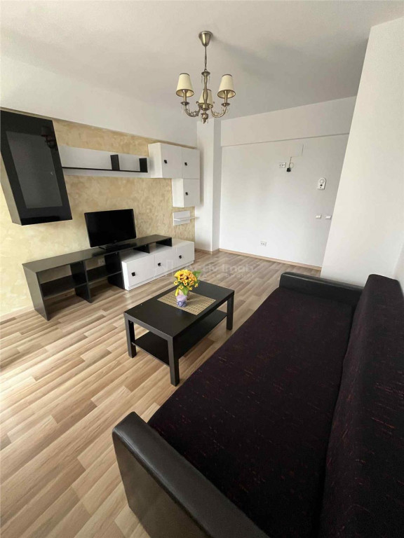 Apartament 2 camere - mobilat - utilat - decomandat - bd.Nic