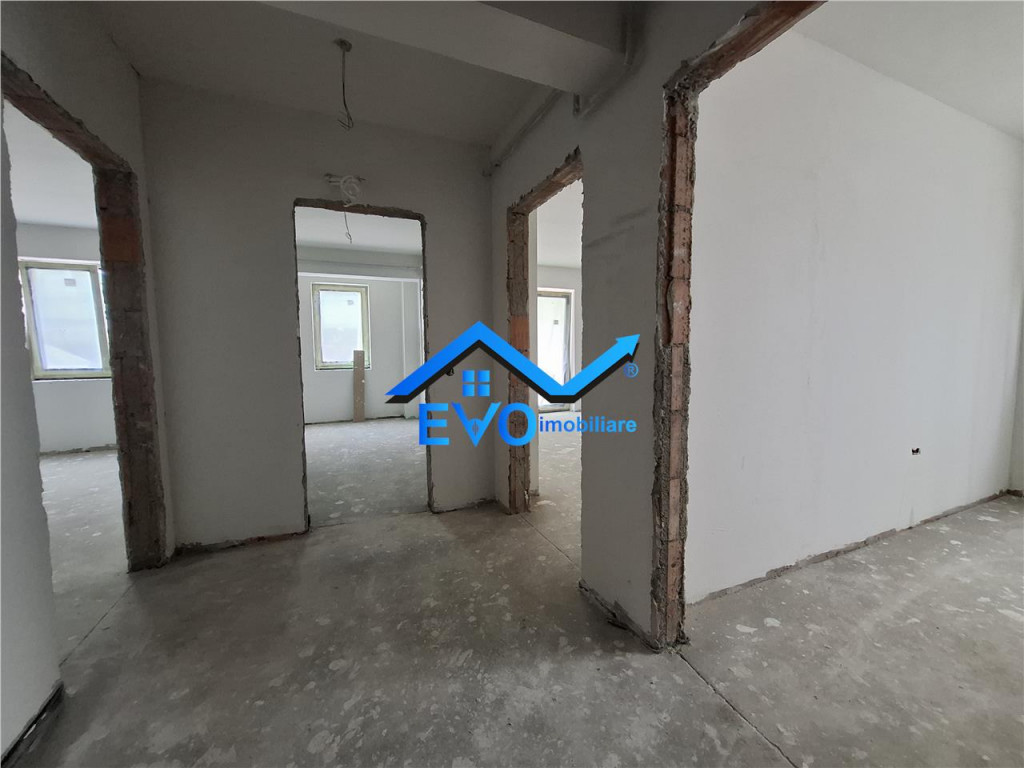 Apartament 3 camere, curte privata, bloc nou Valea Lupului R