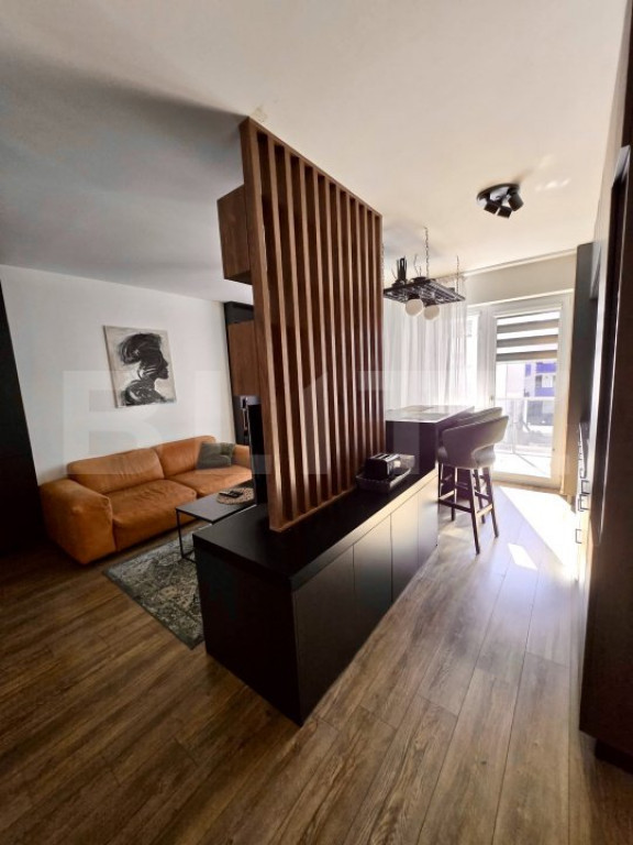 Apartament de inchiriat, cu 2 camere, 55 mp, zona VIVO, Pet