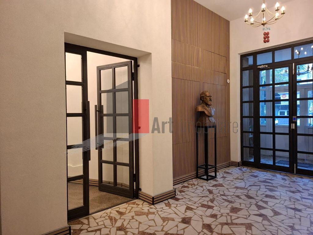 Apartamentul "SCARSITA" , bloc exclusivist, bloc nou