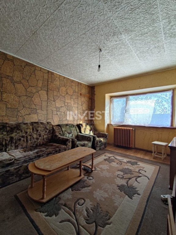 Apartament de vanzare, 3 camere, decomandat, zona Moara de F