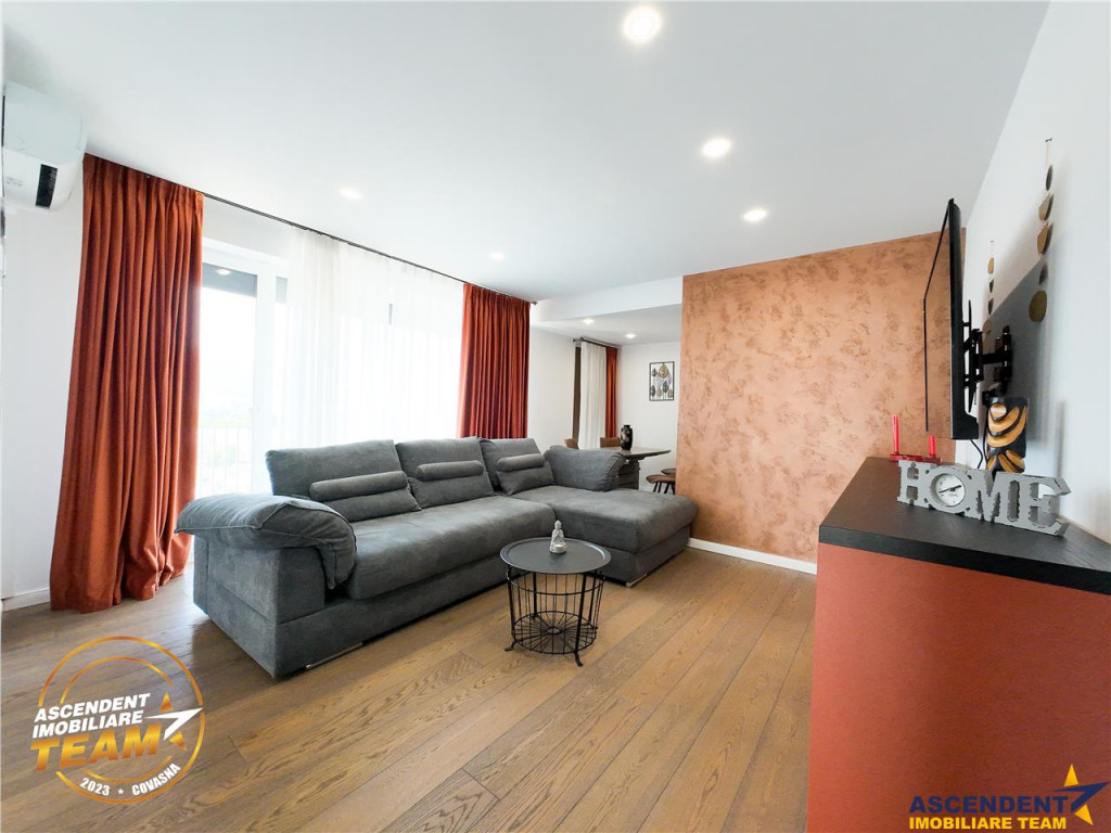 Top A Penthouse:spectacol panoramic, confort elitist,Coresi,