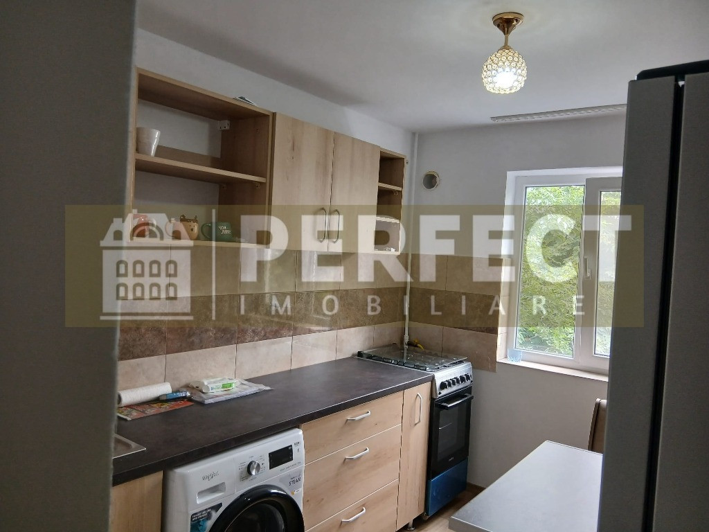 Garsoniera DUBLA VEST etajul 2 pret 38000 euro