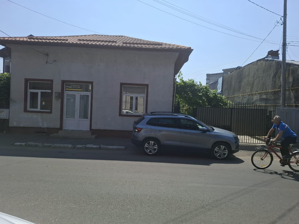 Casa + teren Lenin/ 1 Decembrie