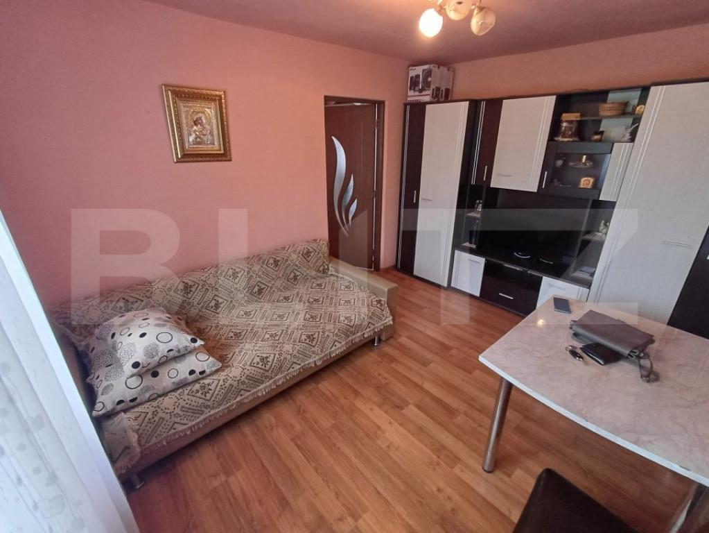 Apartament de inchiriat, cu 2 camere, zona Decebal