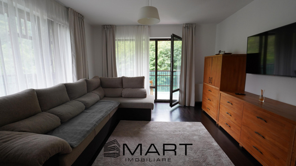 Apartament 2 camere, open space, zona Tampa Gardens