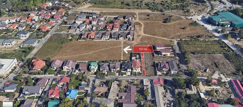 Teren str LIVEZILOR III -702mp