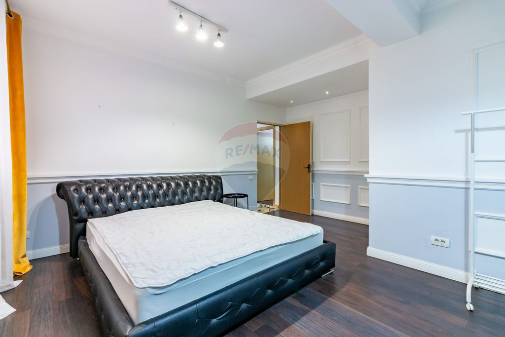 Vanzare Casa 4 camere, stil mediteranean,Domnesti