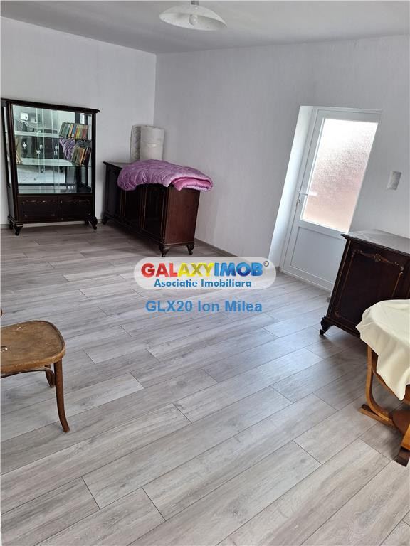 Casa 4 caramida central, renovata Campulung Arges