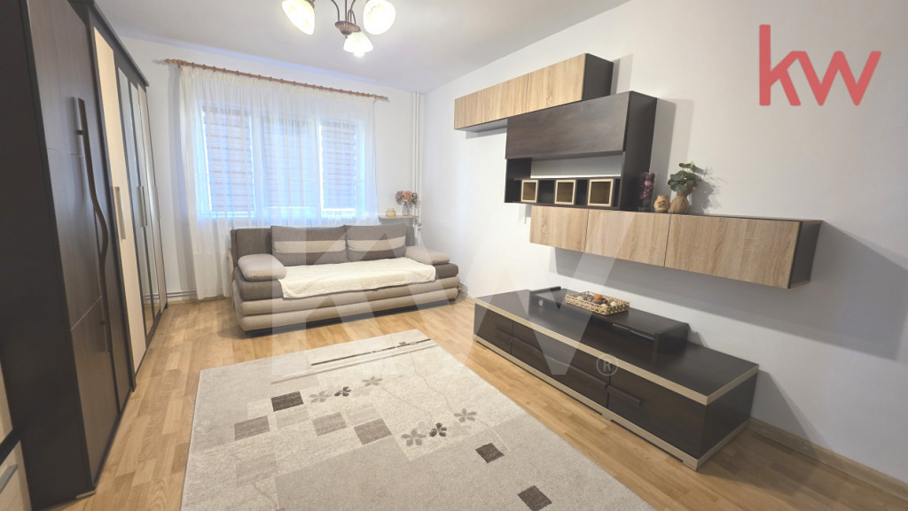 Apartament 2 camere, decomandat, centrala termica, mobilat s