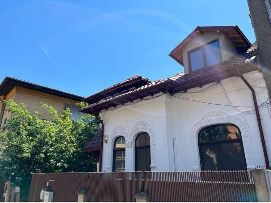 Dorobanti-adiacent! Vila S+P+M