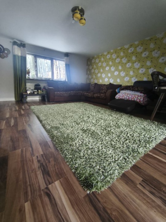 Casa + teren 2600mp, zona Horodnic de Sus, Radauti