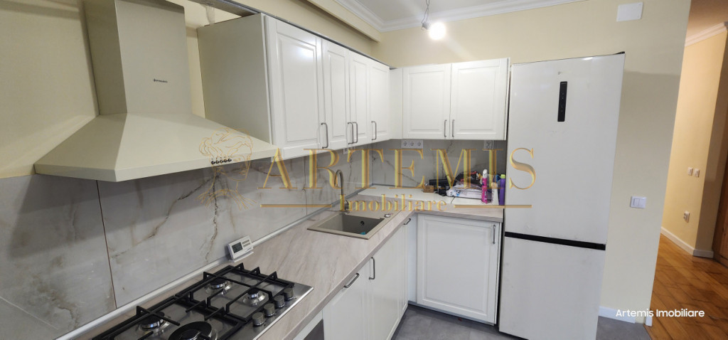 Apartament de 2 camere, 51 mp., zona Borhanci