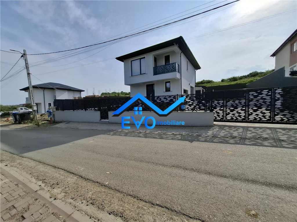 Vila spatioasa cu 3 dormitoare, teren generos de 500 mp