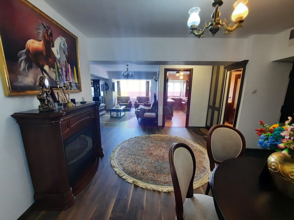 Inchiriere apartament de 3 camere in rondul Alba Iulia, m...