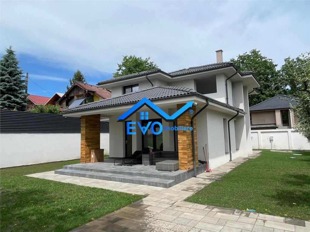 Vila moderna cu 4 camere si teren 650 mp in Visan