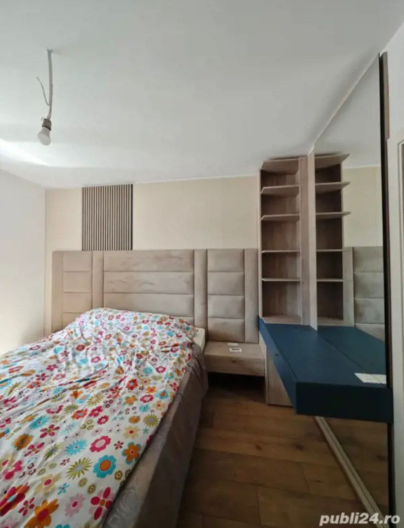 Apartament 3 camere, decomandat - zona Tractorul.
