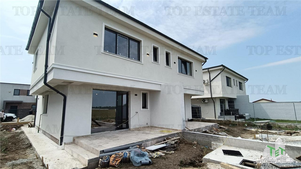 Duplex 4 camere in Tunari