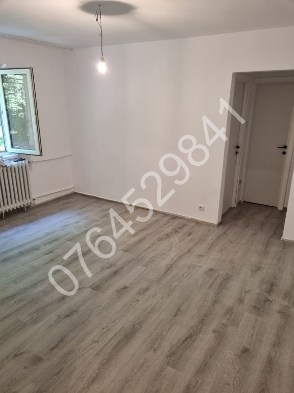 Vând apt. 2 cam. Berceni, Str. Reșița, complet renovat 2025, TOTUL NOU
