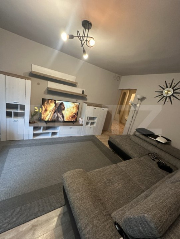 Apartament decomandat 3 camere, zona Micro 15