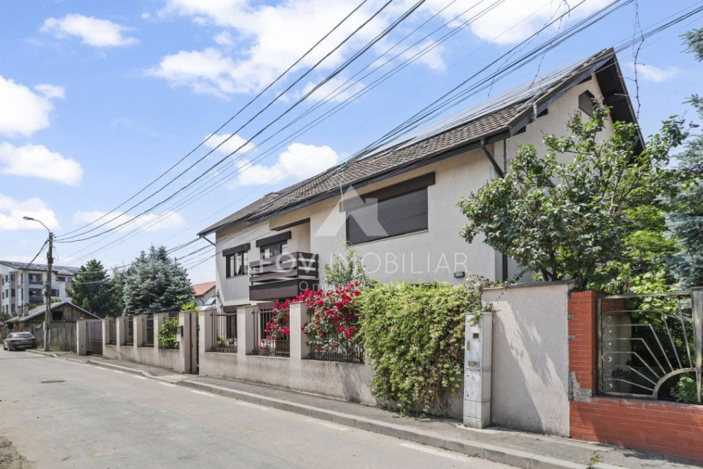 Otopeni central - vila single 387mp, lot generos 488mp, gara