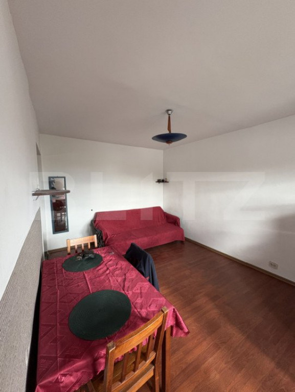 Garsoniera, 30 mp, mobilat/utilat, zona strazii Portile de F