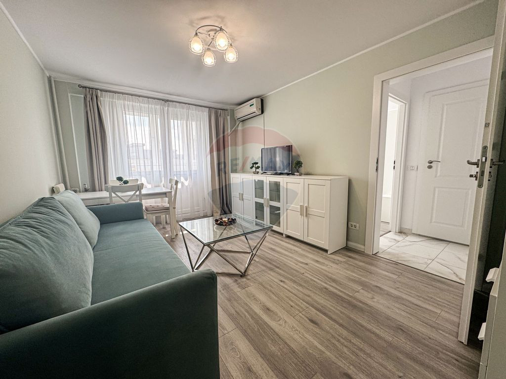 Apartament 3 camere – P-ta Victoriei, prima inchiriere