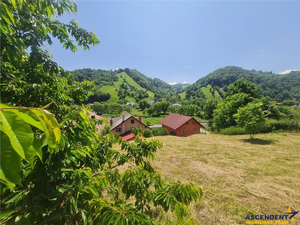 FILM! View superb:teren intravilan pretabil constructie, 232