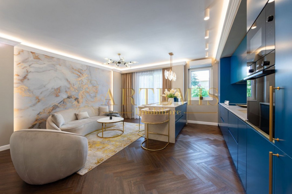 Apartament Modern cu 2 Camere în Zonă Centrală – Confor