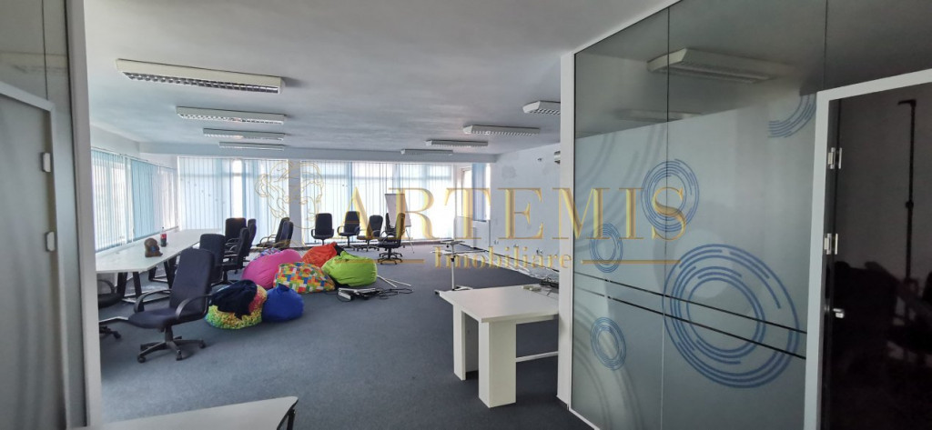 Spatiu de birouri, 136 mp., modern, zona Zorilor.