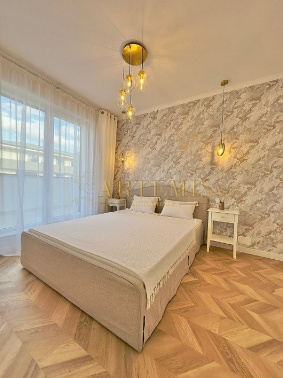 Apartament de 2 camere, 43 mp., zona Terra