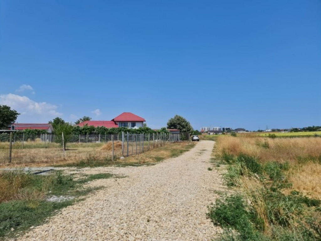 Oferte terenuri in Lazu de vanzare