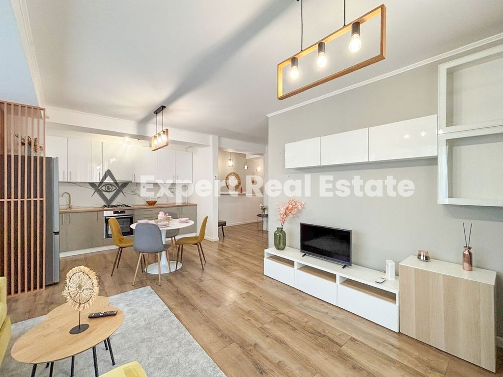 APARTAMENT MODERN 2 CAMERE-TUNARI-PIPERA