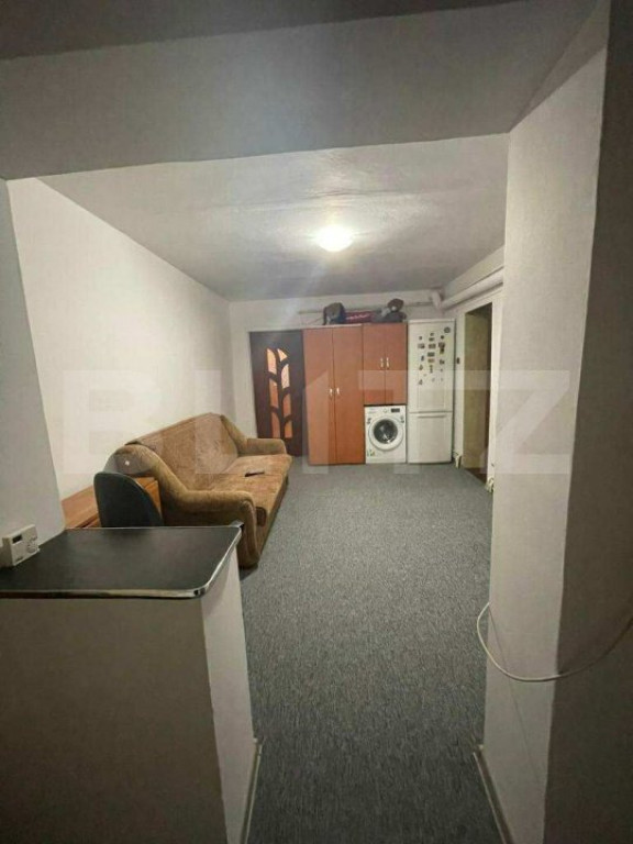 Garsoniera conf 1, Etajul 3, zona Lotrului