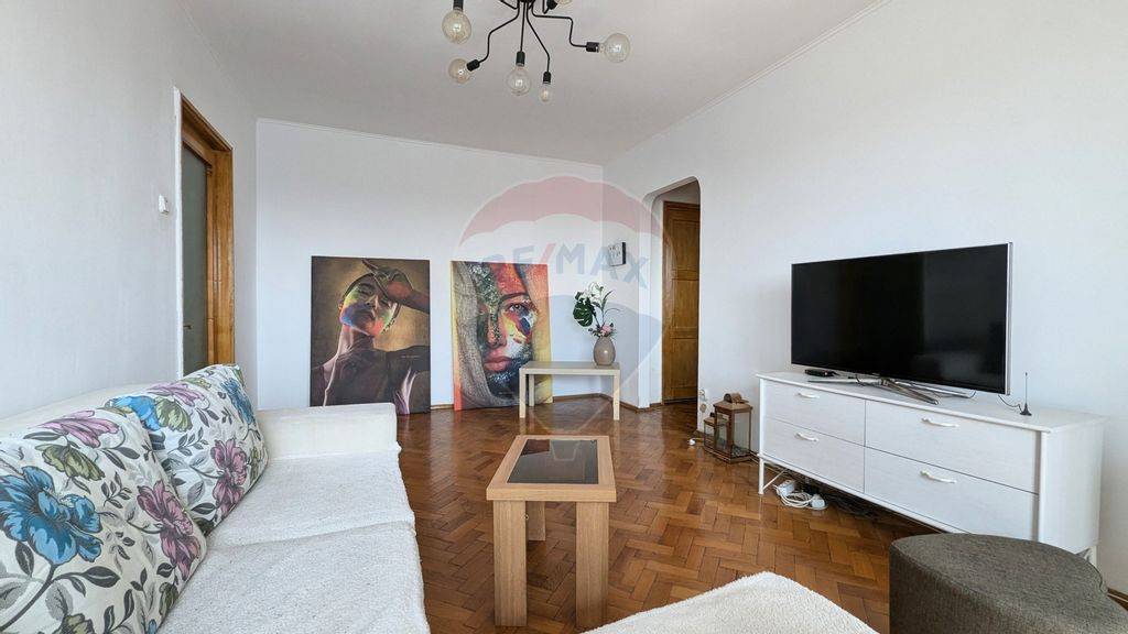 De Vanzare Apartament 2 Camere 100m de Statia de Metrou 1...