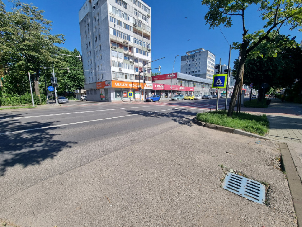 Zona Orizont- 2 camere decomandate- pentru birou sau salon