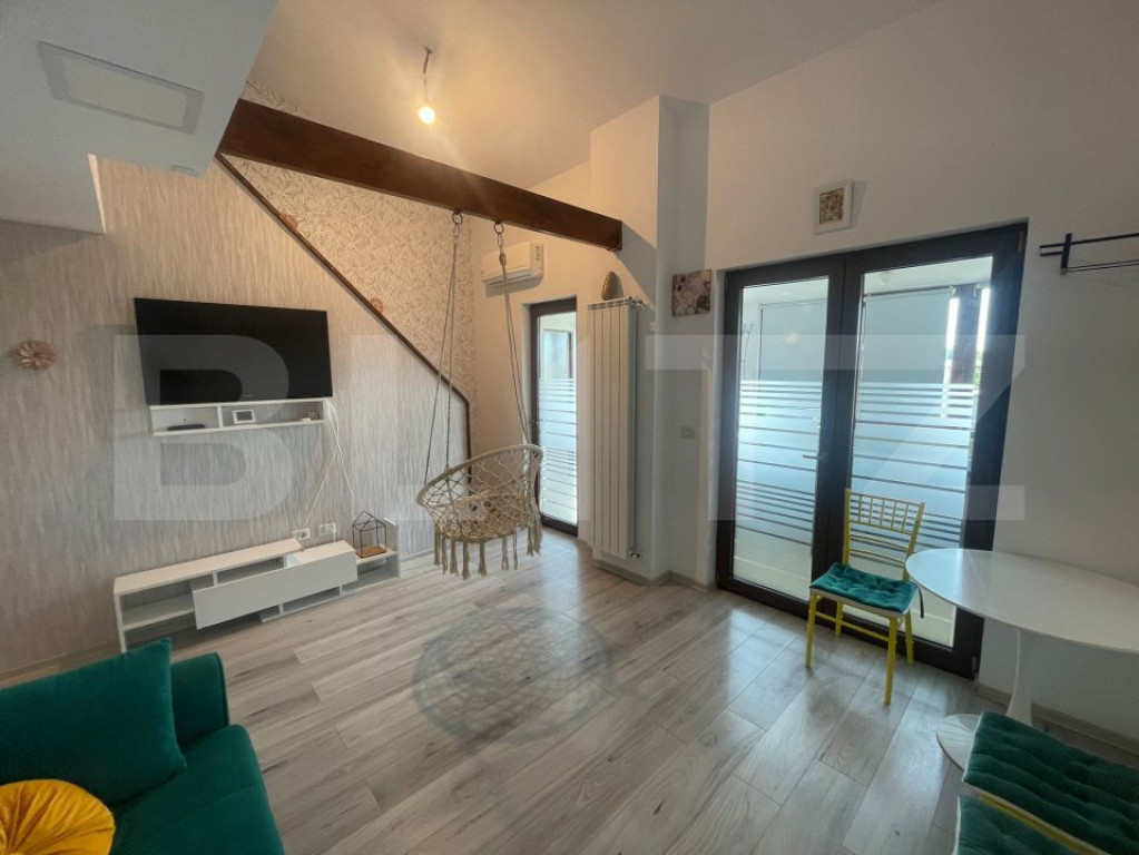 Apartament pe 2 niveluri, 71 mp, cu loc de parcare, zona Val