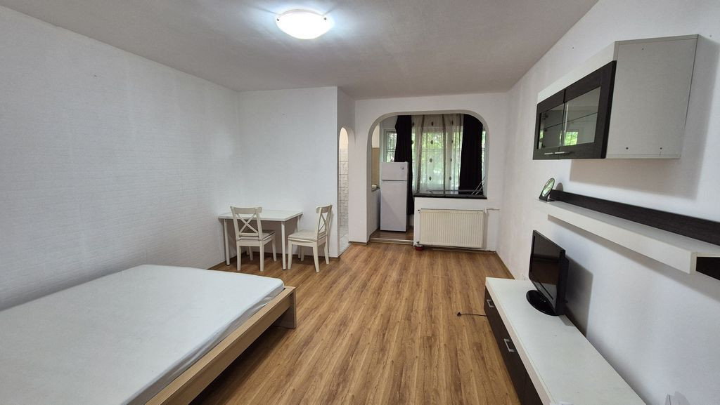 Garsoniera in zona Drumul Taberei - strada Brasov