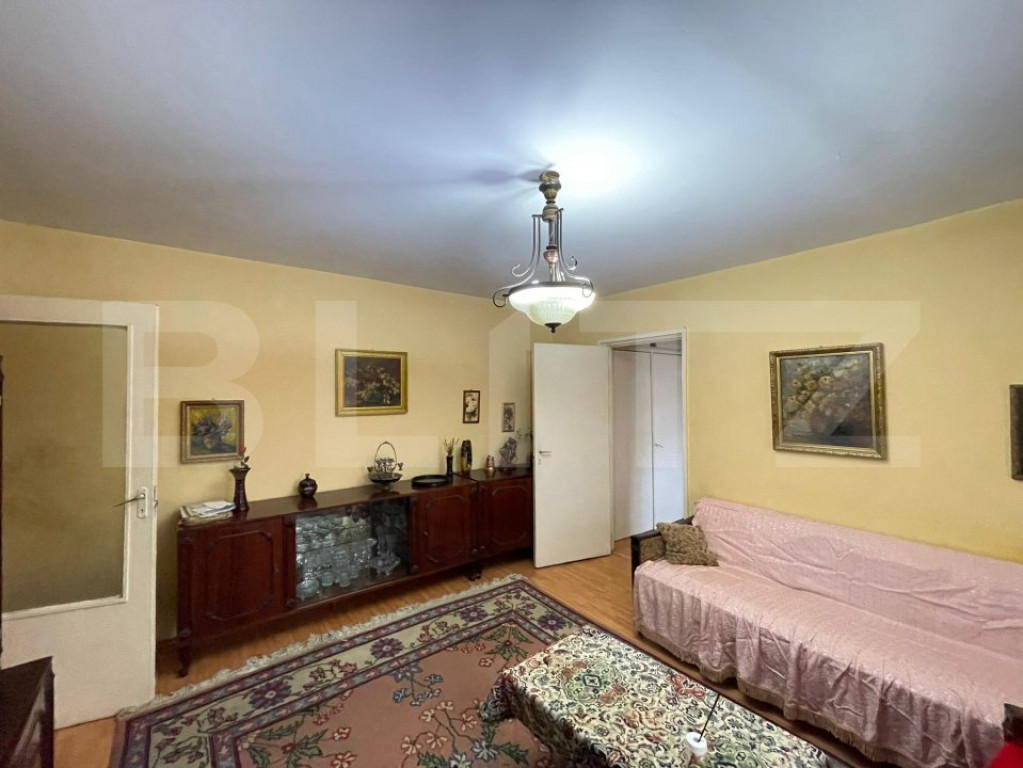 Apartament,52mp,2 camere,etajul 2,zona Nanterre