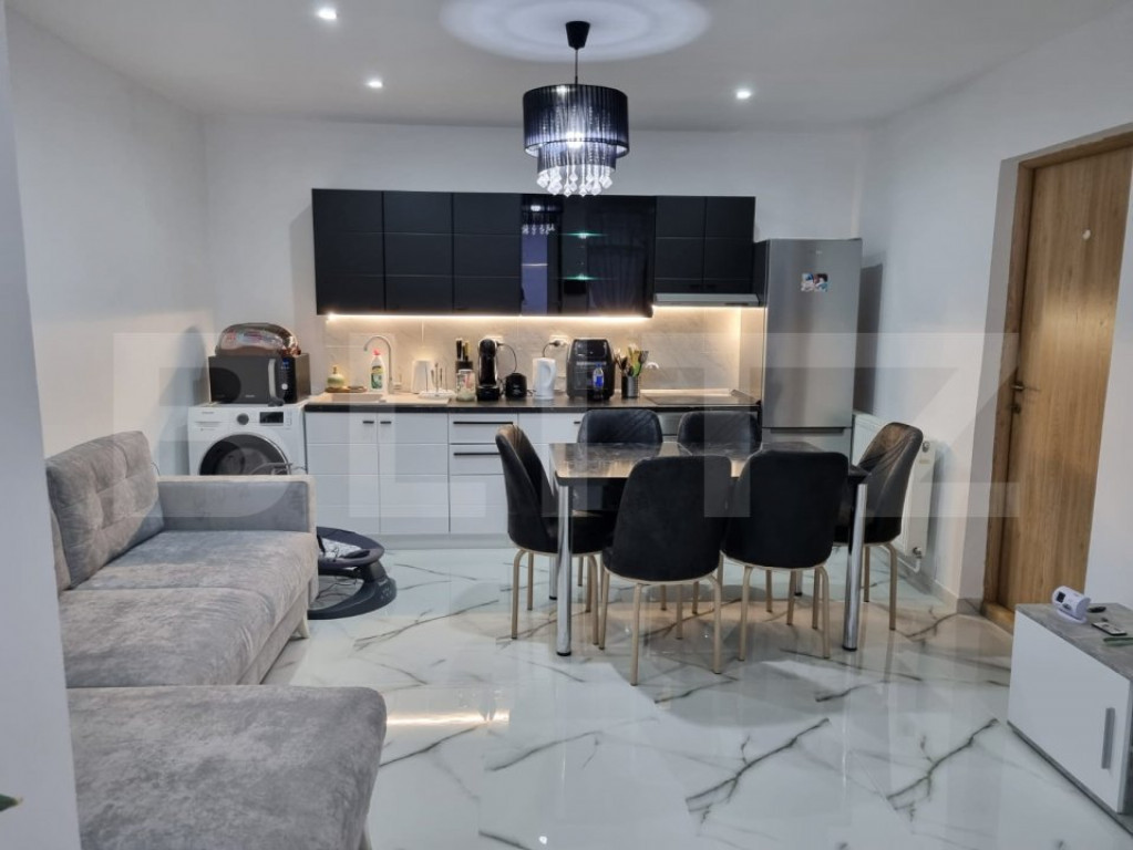 Casă de vanzare, cu două unități locative, 5 camere, 158