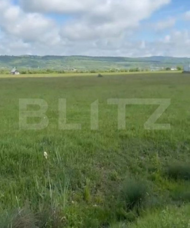 Teren Intravilan, 12000 mp, zona AERODROM