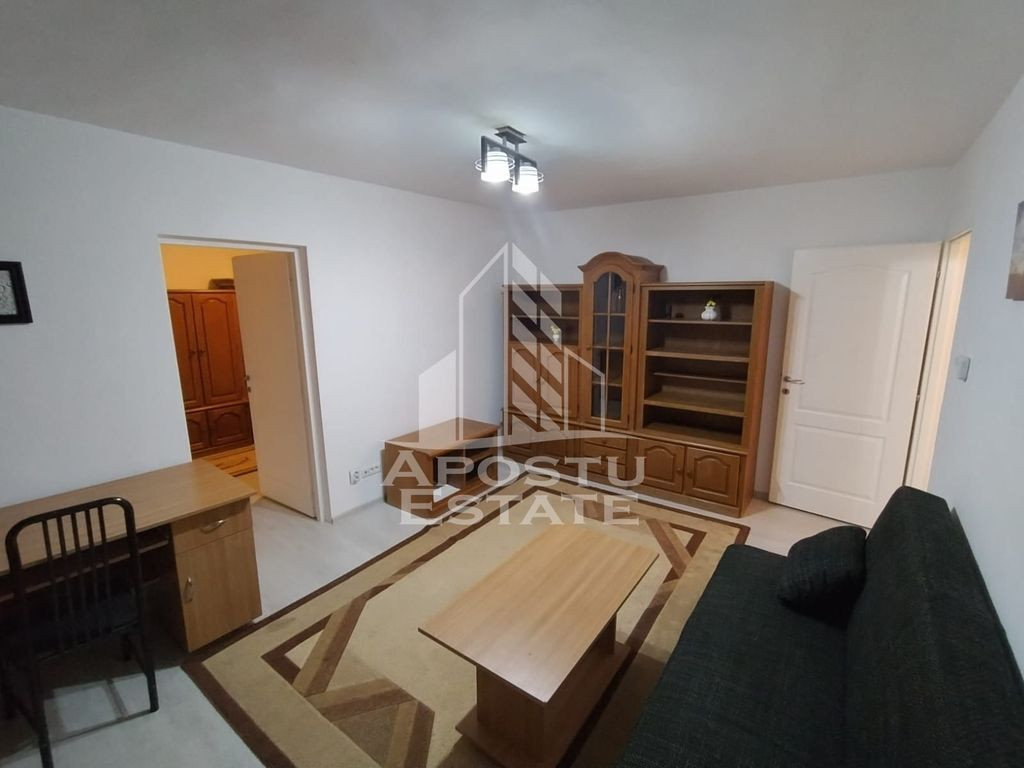 Apartament 2 camere,centrala proprie, zona Circumvalatiunii