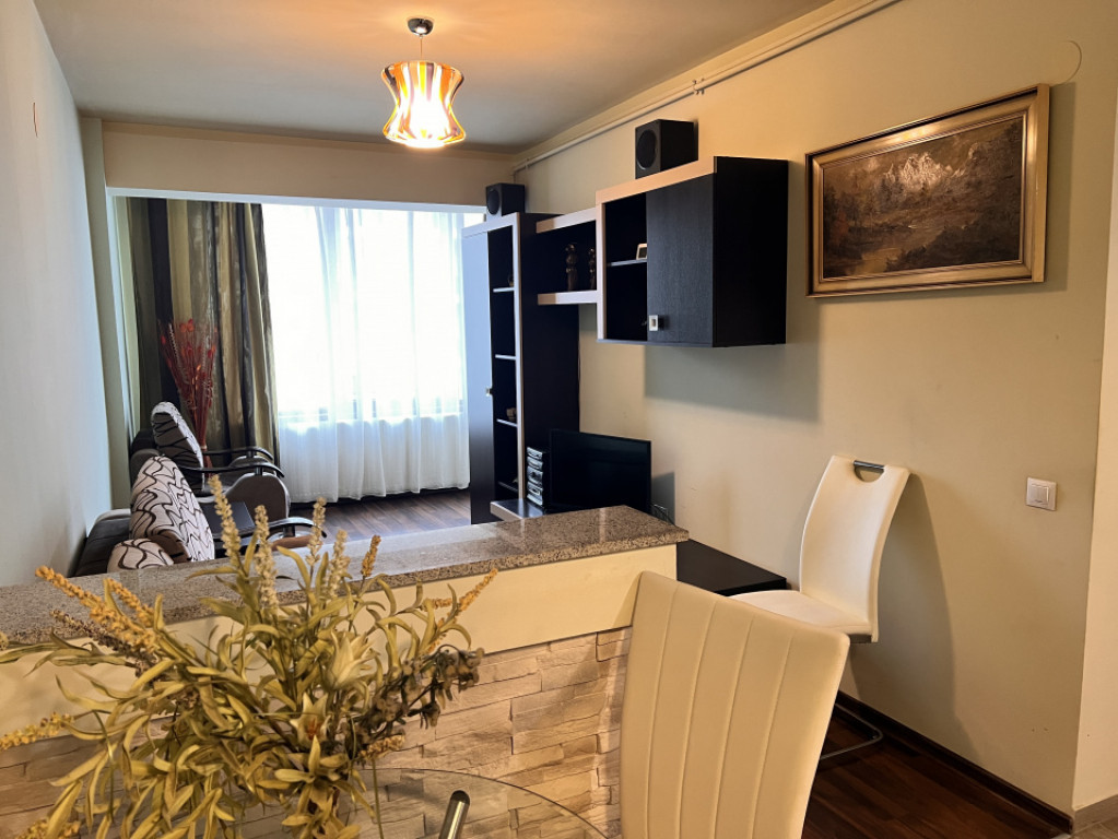 Ap nou 2 camere prelungirea Viteazu et 4 cu lift