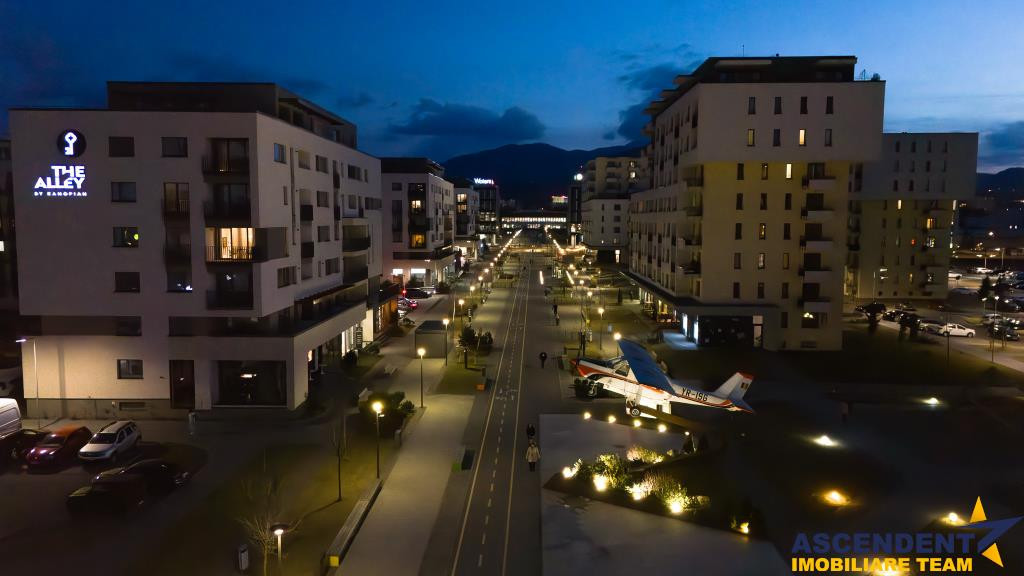 OFERTA REZERVATA!! Kasper, Tractorul, Brasov,decomandat, ech