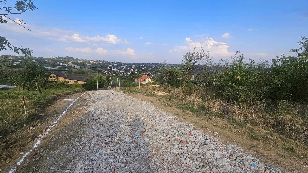 Teren intravilan , Bucium Barnova