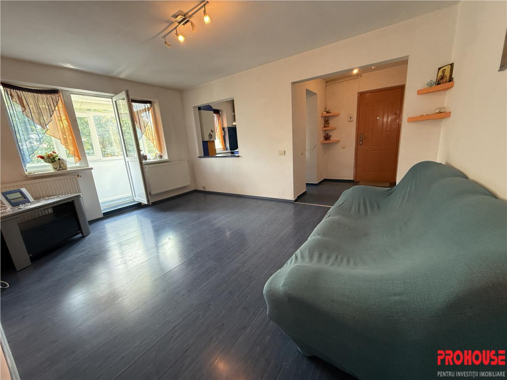 Zona Stefan cel Mare, 3 Camere mobilate, utilate