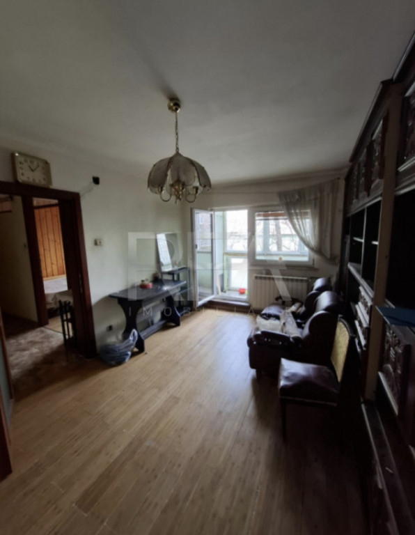 2 camere 1/8, bloc 1985, Crangasi-Nicolae Oncescu.