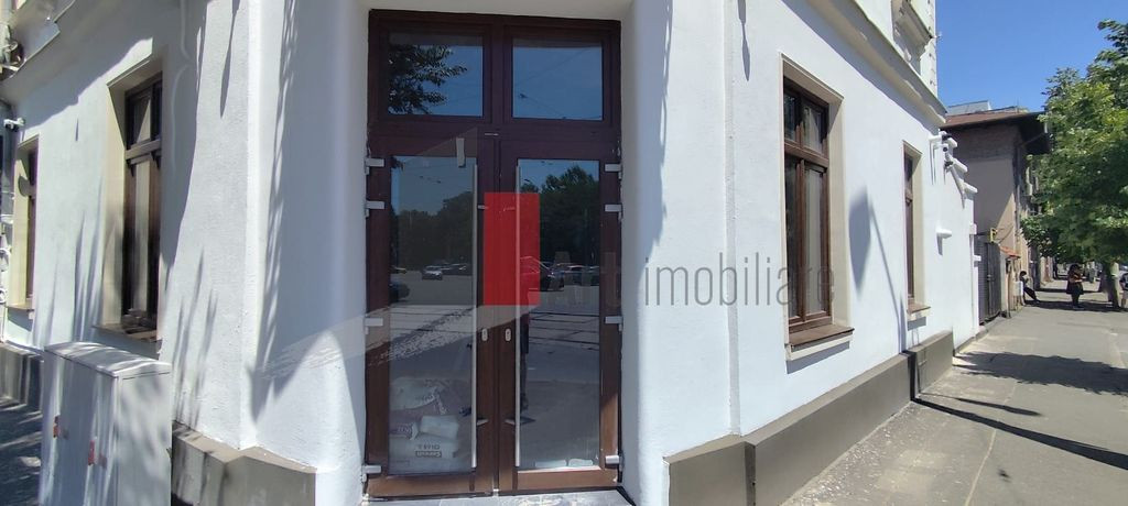 Spatiu de inchiriat in zona Carol (intersectie parc)