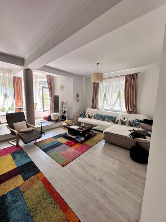 Casă primitoare zona Mamaia Sat